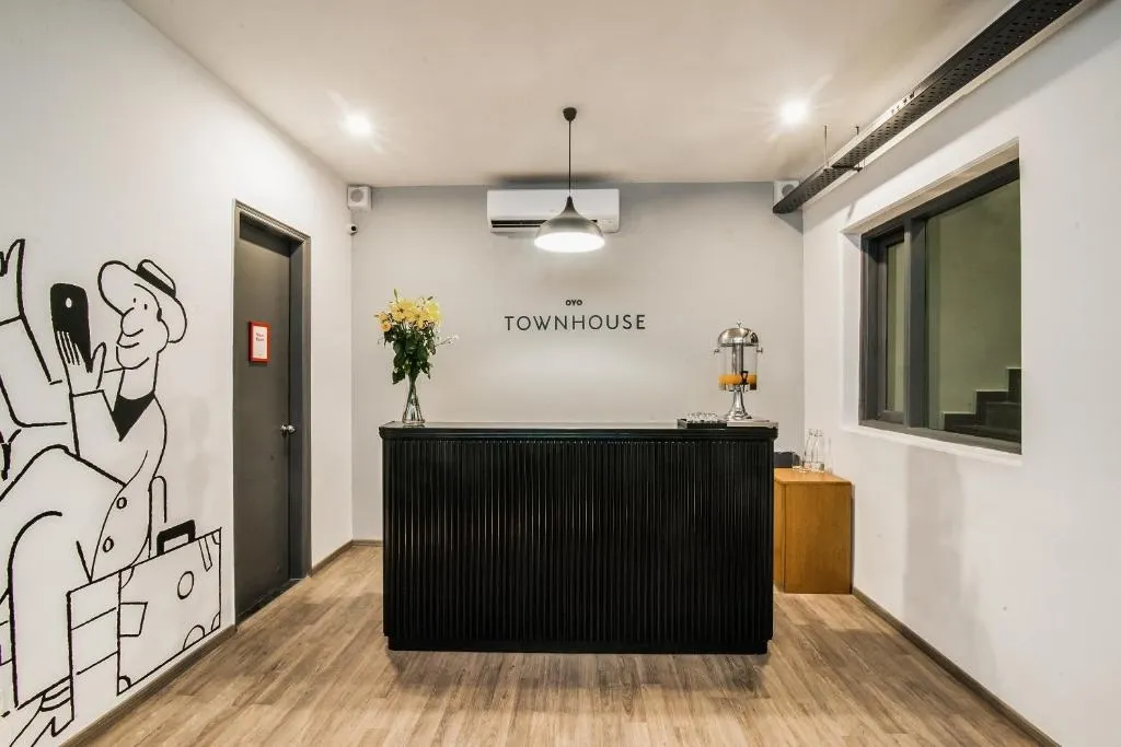 hotels for few hours in hotel the runner gurugram