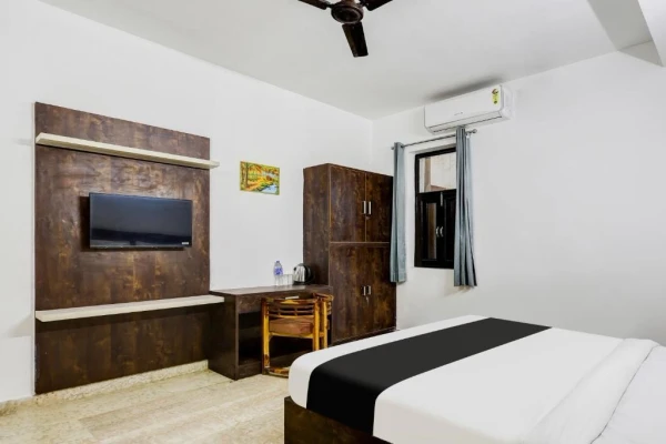 honeymoon hotels in hotel viraj gurugram