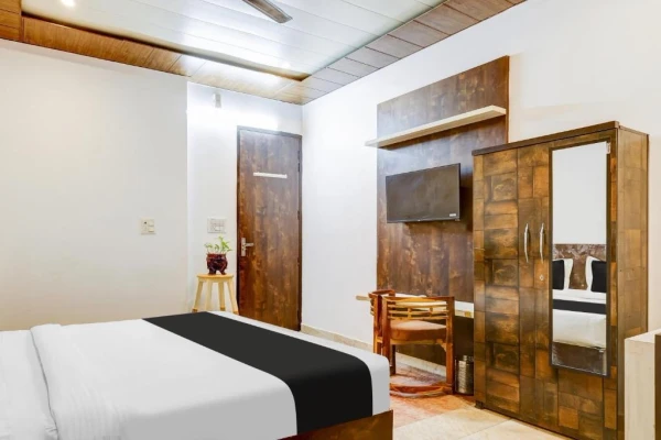 best hotels in hotel viraj gurugram