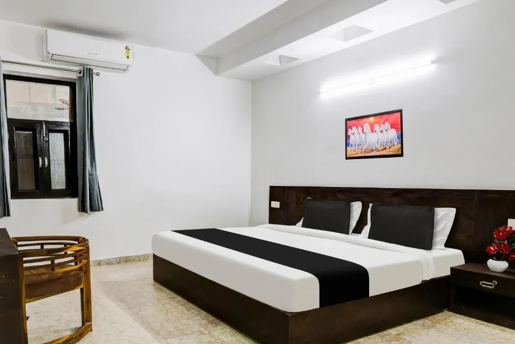 honeymoon hotels in hotel viraj gurugram
