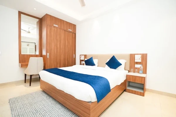 hotel with party hall in sector 43, gurugram - inception residence