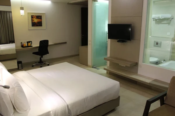 hotel with party hall in sector 51, gurugram - keys lite by lemon tree hotels mayfield gurugram