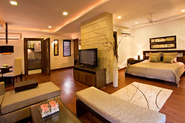 jacuzzi hotel in manesar, gurugram - lemon tree hotel tarudhan valley gurgaon