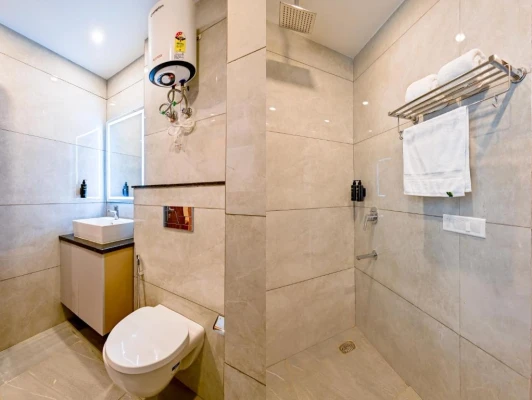 best 24 hours check in hotels in limewood signature - golf course road gurugram