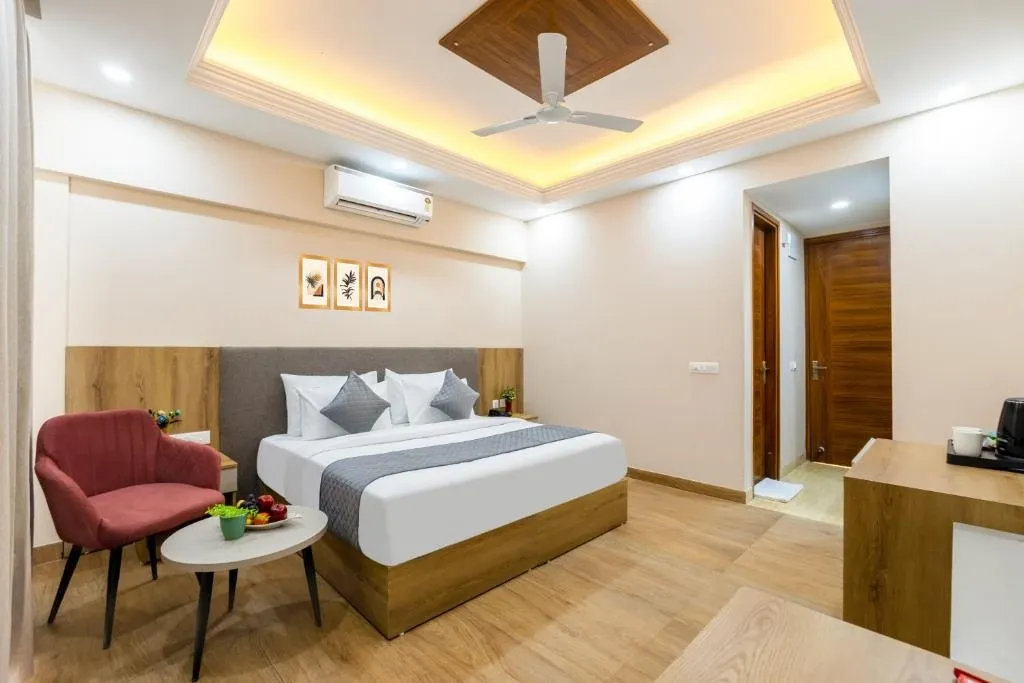 honeymoon hotels in limewood signature - huda city centre gurugram