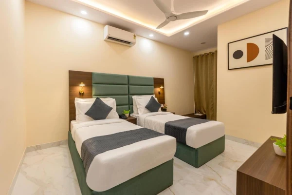 couple friendly hotels in limewood stay 1bhk service apartment near millenium city centre gurugram