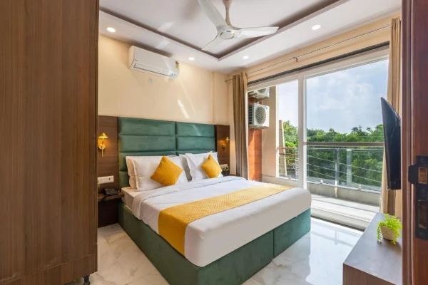 hotels for couple in limewood stay 1bhk service apartment near millenium city centre gurugram