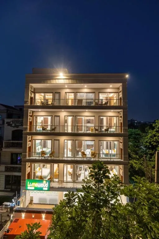 group holiday hotels in limewood stay 1bhk service apartment near millenium city centre gurugram