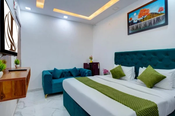 best hotels for few hours in limewood stay sector 29 gurugram