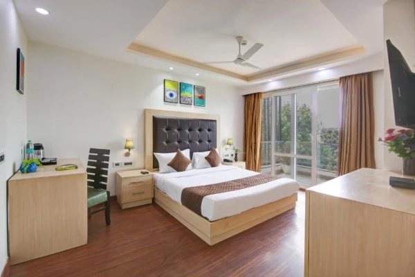 best unmarried couple friendly hotels in limewood stay unitech cyber park  sector 45 gurugram