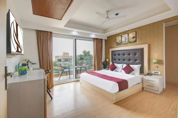 book hotels in limewood stay unitech cyber park  sector 45 gurugram