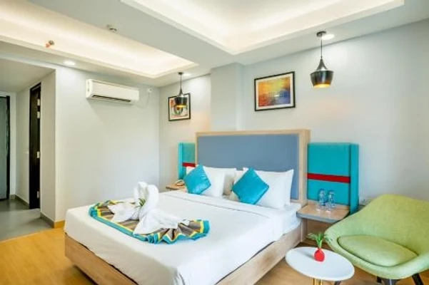 hotel with banquet hall in sohna road, gurugram - mastiff hotel city nest gurgaon
