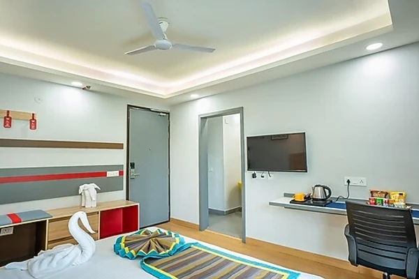 hotel with meeting room in sohna road, gurugram - mastiff hotel city nest gurgaon