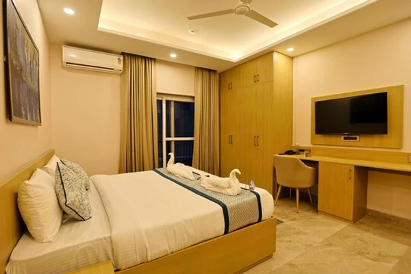 best corporate hotels in millora cyber suites gurugram