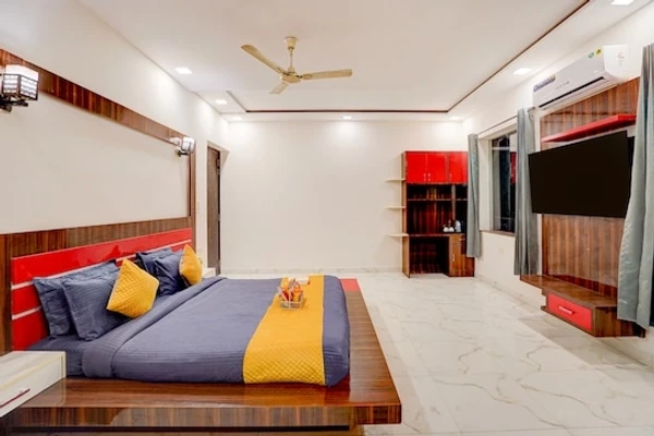 business travel hotels in night rhythm farm by greysky gurugram