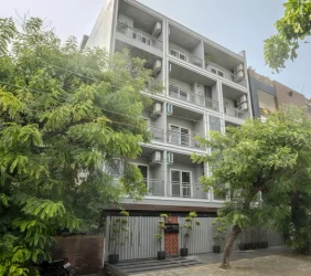 hotel stay in one stayz by zipcode cyber hub gurugram