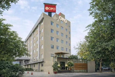 hotel with gym in dlf phase 2, gurugram - opo horizon lyro