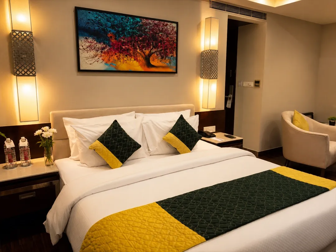 hotel with banquet hall in sector 14, gurugram - quality inn gurugram