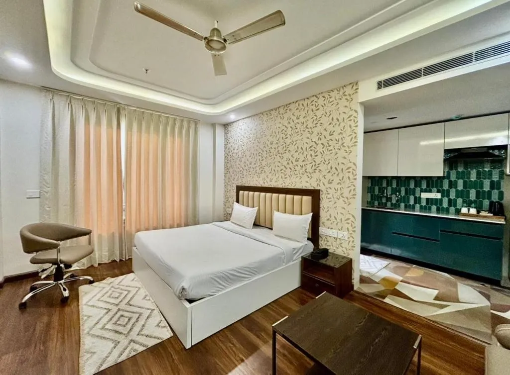 best night stay hotels in quickin stayz by the aikaya gurugram