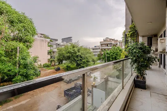hotel near gurugram airport - royal residence golf view