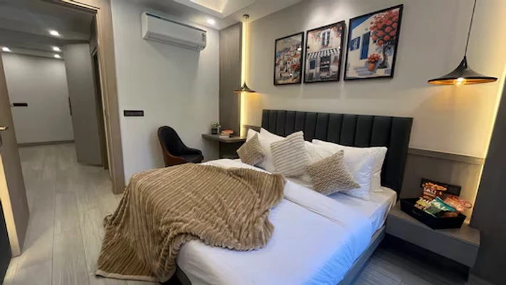 cheap hotels in saltstayz premier - millenium city centre gurugram