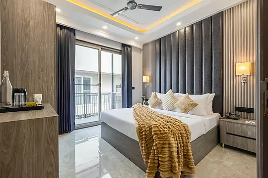 day hotels in saltstayz premier near sector 44 corporate hub gurugram