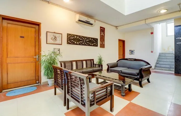 best 3 star hotels in shiv guest house gurugram