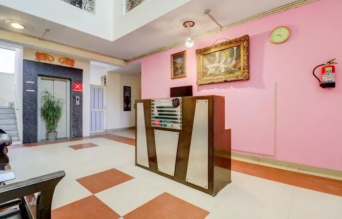 best hotels in shiv guest house gurugram