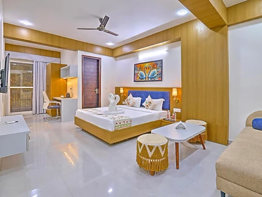 sector 38, gurugram hotel booking - sky luxuria