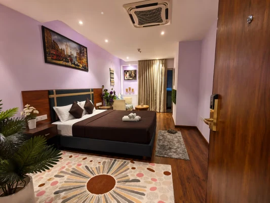 hotel with gym in sector 49, gurugram - solaraa staz