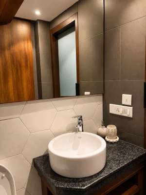 book hotels in solaraa staz gurugram