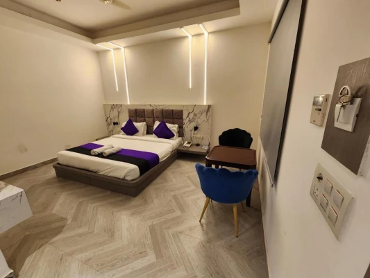 hotel stay in square 9 inn - a boutique hotel gurugram