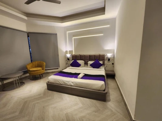 hotels for unmarried couples in square 9 inn - a boutique hotel gurugram