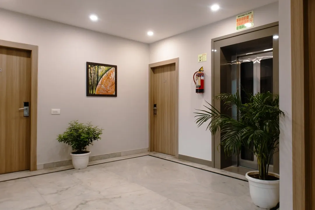 honeymoon hotels in stepinn - ess kay ess villa gurugram