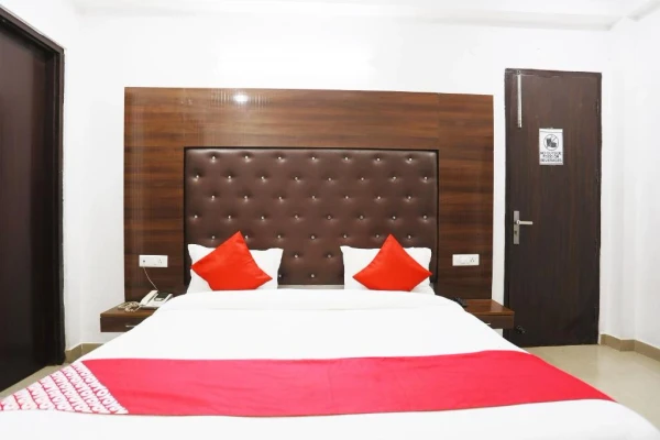 hotel stay in tipsyy inn 014 gurugram