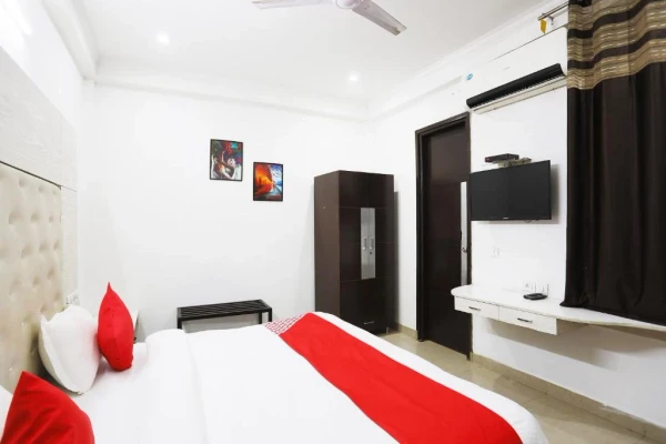luxury hotel in tipsyy inn 014 gurugram