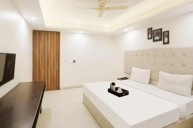 hotels for unmarried couples in townhouse the amv hotel gurugram