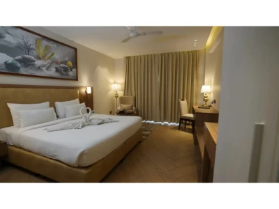 online room booking in sector 27, gurugram - udman gurugram by ferns n petals