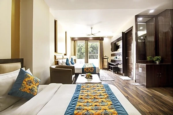 business travel hotels in xenious grand manor golf course extension road gurugram gurugram
