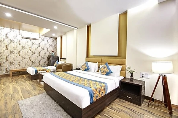 best business hotels in xenious grand manor golf course extension road gurugram gurugram