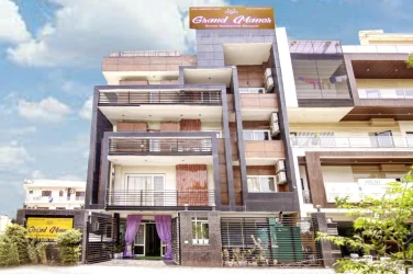 best hotels for few hours in xenious grand manor gurgaon gurugram