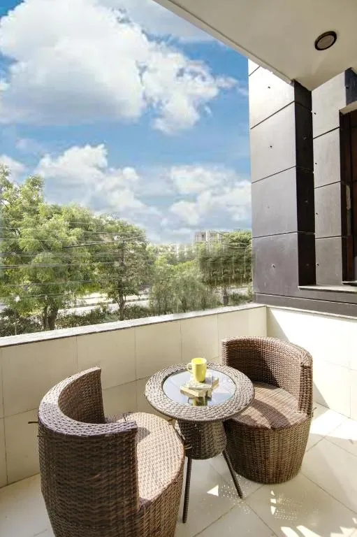 group holiday hotels in xenious grand manor gurgaon gurugram