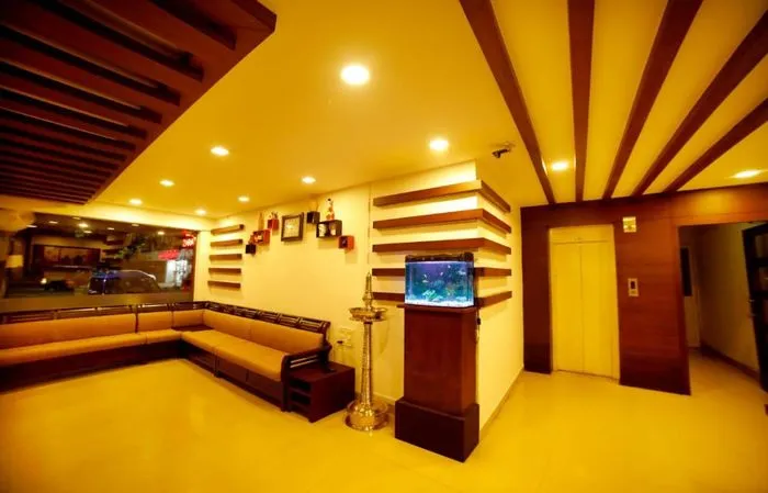 Hotel in west nada, guruvayur for family - kairali tourist home