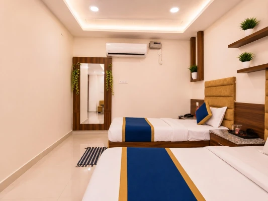 hotel with banquet hall in railway station, gwalior - trpotels formerly royal aanandam