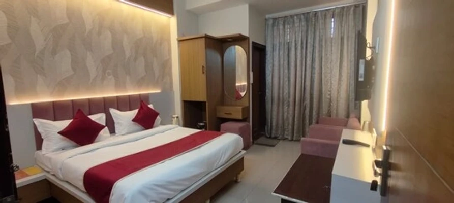 hotel with free parking in gandhi nagar, gwalior - trpotels formerly shree sanmat