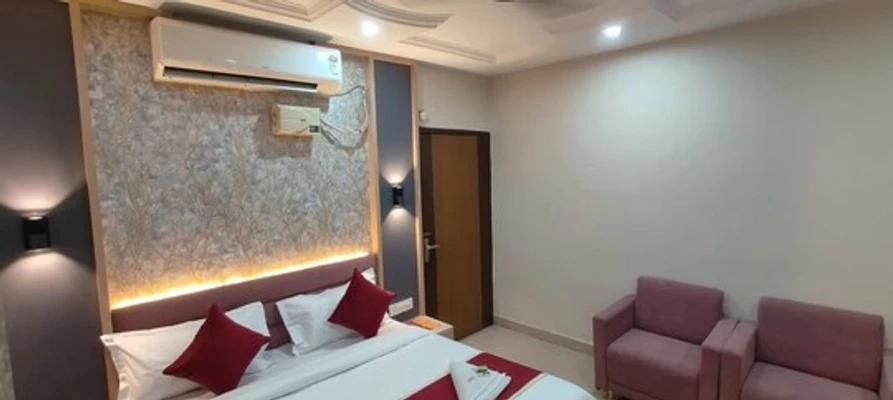 hotels for unmarried couples in trpotels formerly shree sanmat gwalior