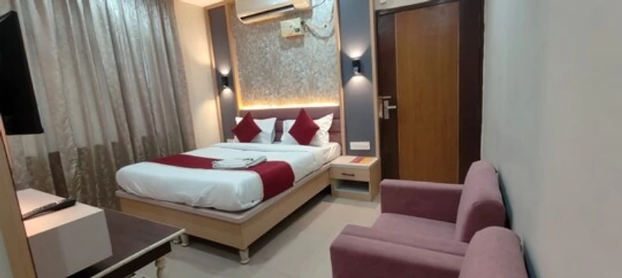 hotel in gandhi nagar, gwalior for family - trpotels formerly shree sanmat