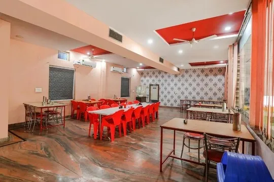 hotels for couple in trpotels prince mama gwalior