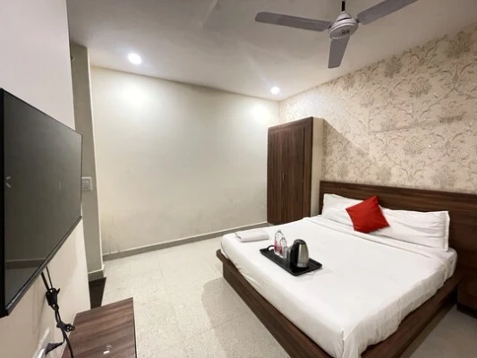 hotel with meeting room in ab road girwai, gwalior - trpotels prince mama