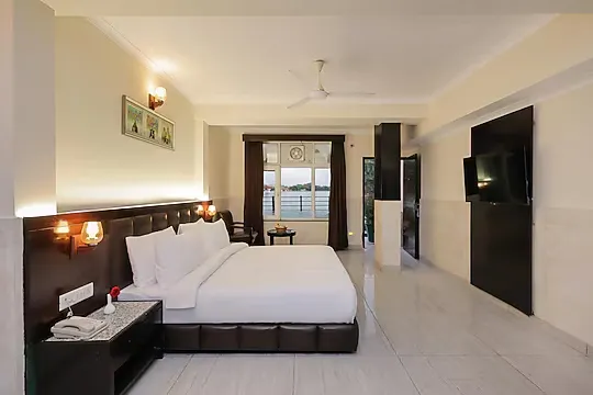 best night stay hotels in ecko antarman on the ganges haridwar
